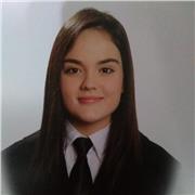 Graduada en Biomedicina, con experiencia impartiendo clase, doy clase de Biología, Química y Matemáticas para ESO y Bachillerato.